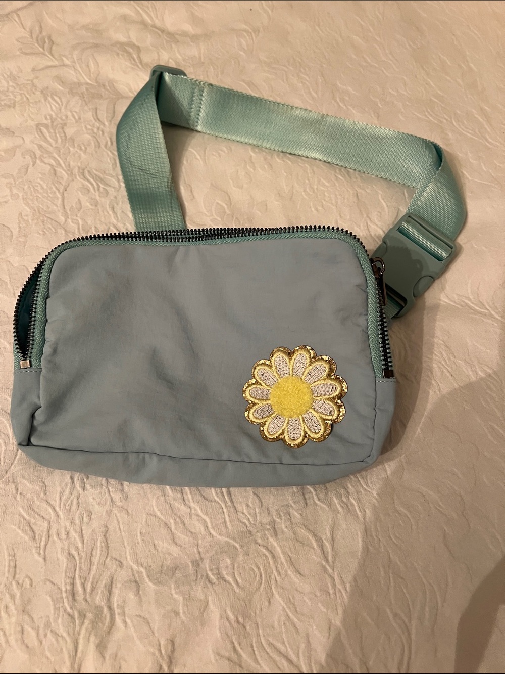 Source Unknown Light Blue Crossbody Bag with Yellow Daisy Patch